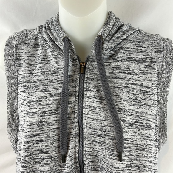 Athleta Blissful Balance Zip Up Heather Gray Hooded‎ Vest Open Back Size S - Picture 7 of 12